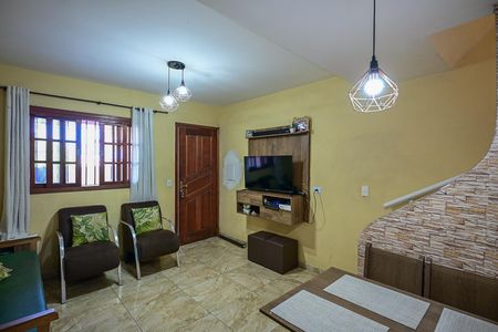 Sala de casa para alugar com 2 quartos, 75m² em Jardim Catanduva, São Paulo