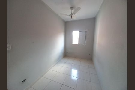 Casa para alugar com 77m², 2 quartos e 1 vaga