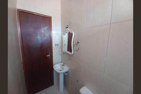 Casa para alugar com 77m², 2 quartos e 1 vaga