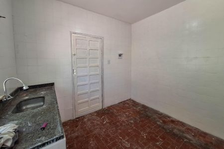 Casa para alugar com 800m², 2 quartos e 2 vagasCozinha