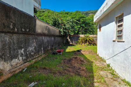 Casa para alugar com 800m², 2 quartos e 2 vagasQuintal