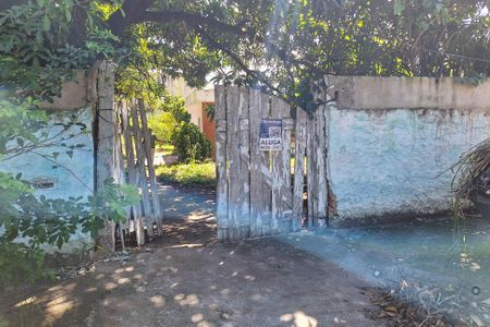 Casa para alugar com 800m², 2 quartos e 2 vagasFachada