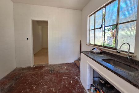 Casa para alugar com 800m², 2 quartos e 2 vagasCozinha