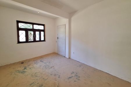Sala de casa para alugar com 2 quartos, 800m² em Itaipu, Niterói