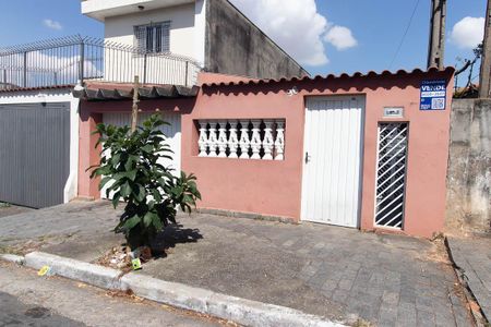 Casa à venda com 90m², 3 quartos e 1 vaga Casa à venda com 90m², 3 quartos e 1 vagaFachada