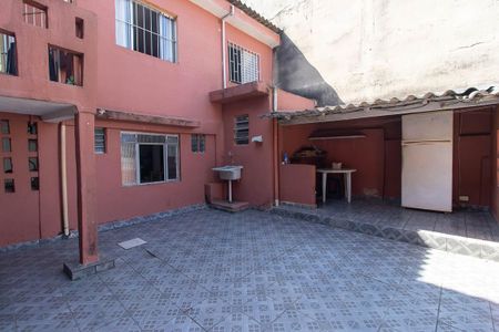 Casa à venda com 90m², 3 quartos e 1 vaga Casa à venda com 90m², 3 quartos e 1 vagaQuintal