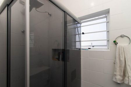 Casa à venda com 90m², 3 quartos e 1 vaga Casa à venda com 90m², 3 quartos e 1 vagaBanheiro