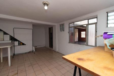 Casa à venda com 90m², 3 quartos e 1 vaga Casa à venda com 90m², 3 quartos e 1 vagaSalão