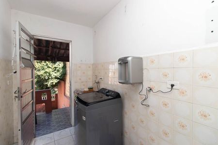 Casa à venda com 90m², 3 quartos e 1 vaga Casa à venda com 90m², 3 quartos e 1 vagaÁrea de Serviço