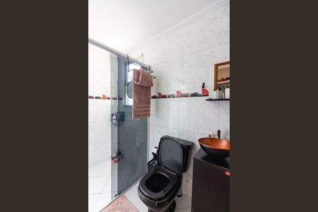 Apartamento à venda com 60m², 2 quartos e 1 vaga Apartamento à venda com 60m², 2 quartos e 1 vagaBanheiro