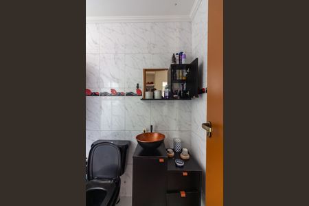 Apartamento à venda com 60m², 2 quartos e 1 vaga Apartamento à venda com 60m², 2 quartos e 1 vagaBanheiro