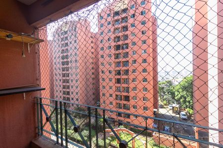 Apartamento para alugar com 64m², 3 quartos e 1 vaga Apartamento para alugar com 64m², 3 quartos e 1 vagaVaranda