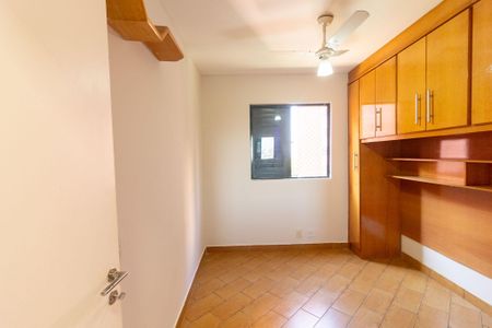 Apartamento para alugar com 64m², 3 quartos e 1 vaga Apartamento para alugar com 64m², 3 quartos e 1 vagaQuarto 1