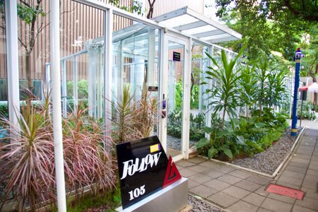 Apartamento para alugar com 53m², 1 quarto e 1 vaga Apartamento para alugar com 53m², 1 quarto e 1 vagaFachada