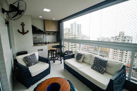 Apartamento para alugar com 131m², 3 quartos e 2 vagas Apartamento para alugar com 131m², 3 quartos e 2 vagasVaranda
