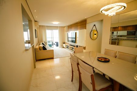 Apartamento para alugar com 131m², 3 quartos e 2 vagas Apartamento para alugar com 131m², 3 quartos e 2 vagasSala