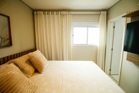 Apartamento para alugar com 131m², 3 quartos e 2 vagas Apartamento para alugar com 131m², 3 quartos e 2 vagasSuíte 1