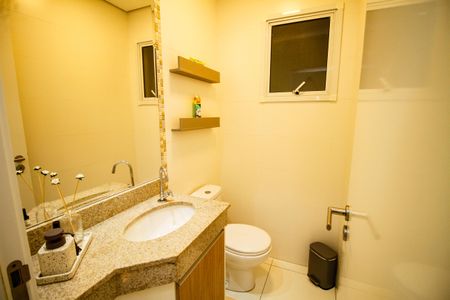 Apartamento para alugar com 131m², 3 quartos e 2 vagas Apartamento para alugar com 131m², 3 quartos e 2 vagasLavabo