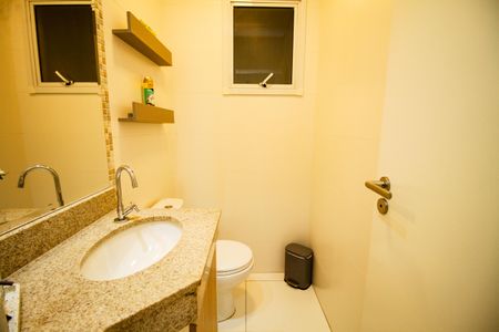 Apartamento para alugar com 131m², 3 quartos e 2 vagas Apartamento para alugar com 131m², 3 quartos e 2 vagasLavabo