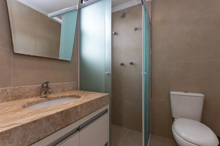 Apartamento para alugar com 60m², 2 quartos e 2 vagasBanheiro do quarto 2 Suíte