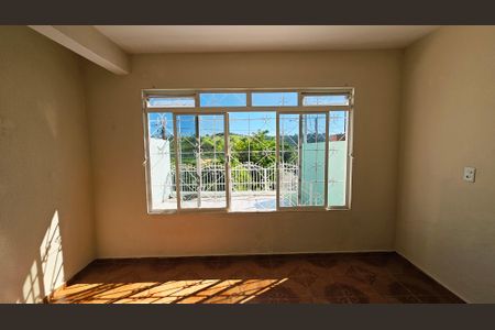 Casa para alugar com 125m², 3 quartos e 2 vagas