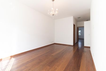 Sala de casa à venda com 3 quartos, 224m² em Cursino, São Paulo