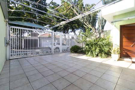 Casa à venda com 224m², 3 quartos e 6 vagasGaragem 