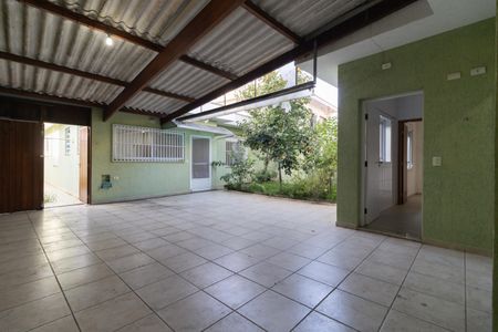 Casa à venda com 224m², 3 quartos e 6 vagasQuintal 