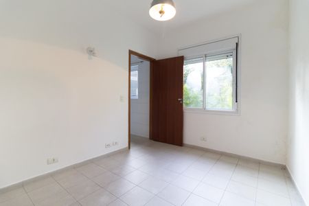 Casa à venda com 224m², 3 quartos e 6 vagasEdícula - Quarto