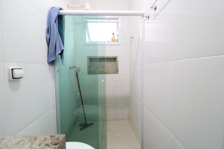 Casa para alugar com 110m², 2 quartos e 2 vagasBanheiro do Quarto 2