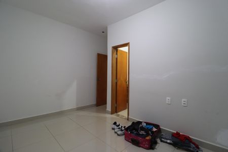 Casa para alugar com 110m², 2 quartos e 2 vagasQuarto 2 - Suíte