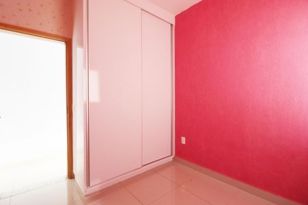 Casa para alugar com 110m², 2 quartos e 2 vagasQuarto 1