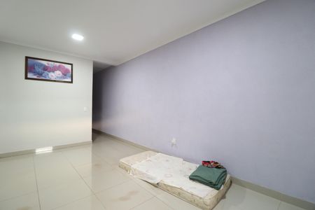 Sala de casa para alugar com 2 quartos, 110m² em Novo Mundo, Uberlândia