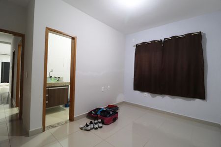 Casa para alugar com 110m², 2 quartos e 2 vagasQuarto 2 - Suíte