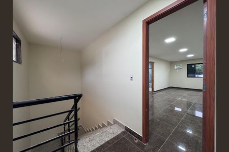 Casa de condomínio à venda com 410m², 4 quartos e 2 vagasAcesso Terraço
