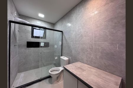Casa de condomínio à venda com 410m², 4 quartos e 2 vagasSuíte 2 - Banheiro