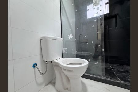Casa de condomínio à venda com 410m², 4 quartos e 2 vagasSuíte 3 - Banheiro
