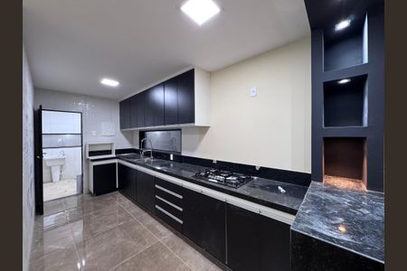 Casa de condomínio à venda com 410m², 4 quartos e 2 vagasCozinha