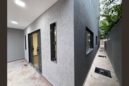 Casa de condomínio à venda com 410m², 4 quartos e 2 vagasÁrea externa