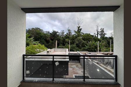 Casa de condomínio à venda com 410m², 4 quartos e 2 vagasSuíte 2 - Varanda