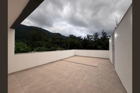 Casa de condomínio à venda com 410m², 4 quartos e 2 vagasTerraço