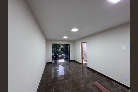 Casa de condomínio à venda com 410m², 4 quartos e 2 vagasSuíte 2
