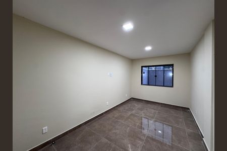 Casa de condomínio à venda com 410m², 4 quartos e 2 vagasQuarto 