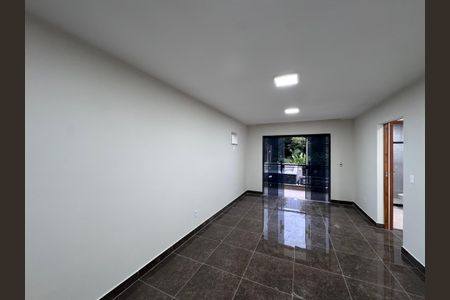 Casa de condomínio à venda com 410m², 4 quartos e 2 vagasSuíte 2