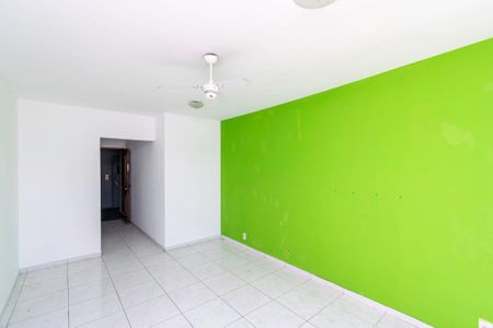 Apartamento à venda com 60m², 2 quartos e sem vaga Apartamento à venda com 60m², 2 quartos e sem vagaSala
