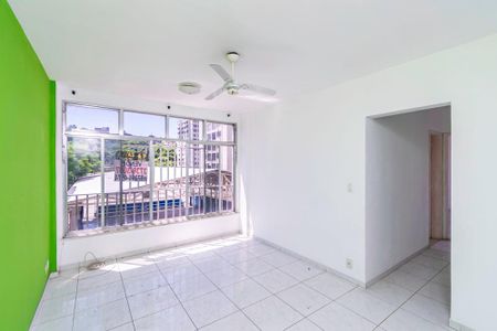 Apartamento à venda com 60m², 2 quartos e sem vaga Apartamento à venda com 60m², 2 quartos e sem vagaSala