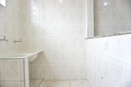 Casa para alugar com 70m², 3 quartos e sem vaga Casa para alugar com 70m², 3 quartos e sem vagaÁrea de Serviço