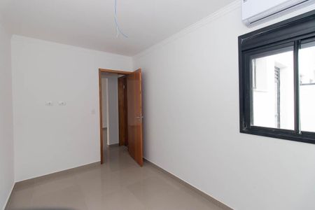Apartamento para alugar com 85m², 2 quartos e 1 vagaQuarto