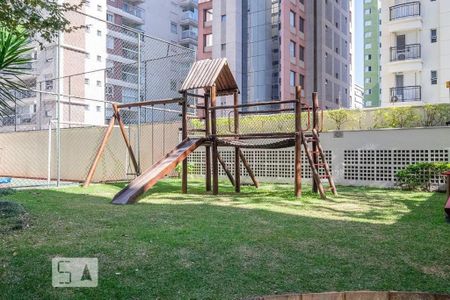 Apartamento à venda com 74m², 1 quarto e 1 vaga Apartamento à venda com 74m², 1 quarto e 1 vagaÁrea comum - Playground