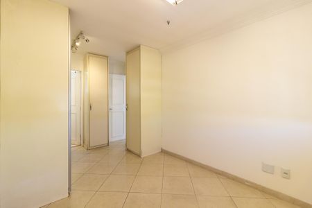 Apartamento à venda com 74m², 1 quarto e 1 vaga Apartamento à venda com 74m², 1 quarto e 1 vagaSuíte